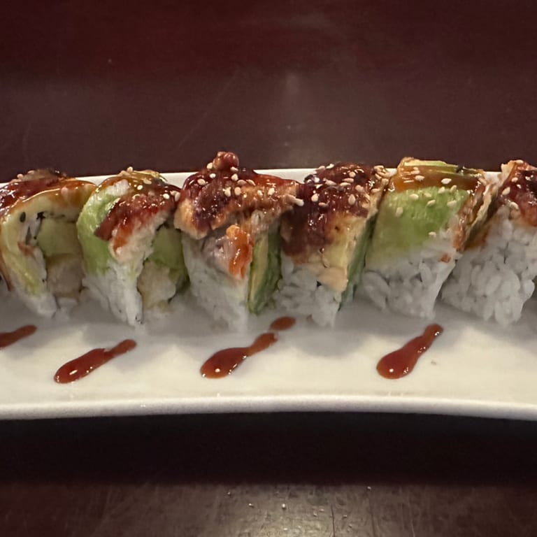 Delicious Dragon Roll Experience